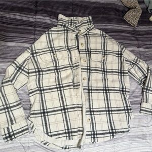 American Eagle Plaid Button-Up Shirt